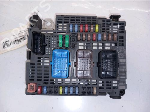 Used Fuse box CITROËN C4 II (NC_) 1.6 BlueHDi 120 (120 hp) 30654337