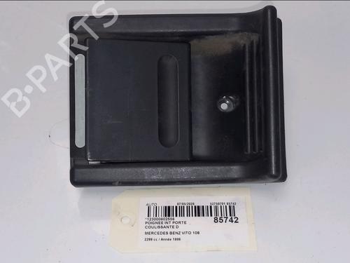 Used Rear right interior door handle Rear right interior door handle MERCEDES-BENZ VITO Bus (W638) 108 D 2.3 (638.164) (79 hp) 35719513 35719513