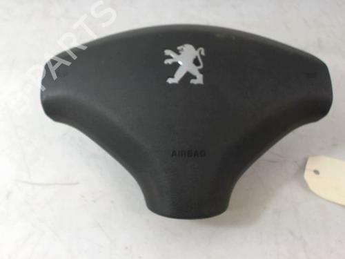 Used Driver airbag PEUGEOT 308 I (4A_, 4C_) 1.6 HDi (109 hp) 30419988