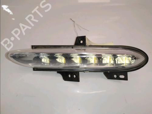 Højre positionslygte Højre positionslygte RENAULT SCÉNIC III (JZ0/1_) 1.5 dCi (110 hp) 33713587 33713587