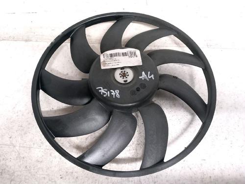 Used Radiator fan AUDI A4 B8 (8K2) 2.7 TDI (190 hp) 30415937