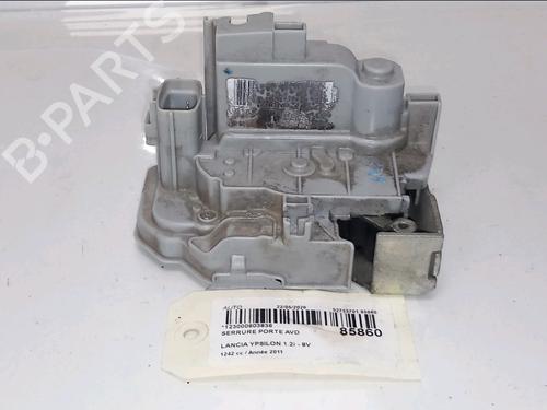 Fechadura frente direita Fechadura frente direita LANCIA YPSILON (312_) 1.2 (312.PXA1A, 312.YXA1A) (69 hp) 36351728 36351728