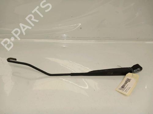 Used Front windshield wiper arm CITROËN C3 I (FC_, FN_) 1.4 i (73 hp) 30413212