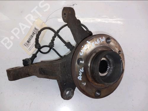 Fusee links voor RENAULT CLIO III (BR0/1, CR0/1) 1.5 dCi (BR17, CR17) (86 hp) 30800491