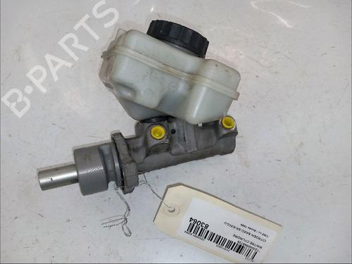 Used Brake master cylinder CITROËN SAXO (S0, S1) 1.4 VTS (75 hp) 30428675