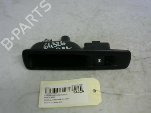 Used Left rear window switch RENAULT MEGANE III Hatchback (BZ0/1_, B3_) 1.5 dCi (BZ09, BZ0D, BZ1W, BZ29, BZ14) (110 hp) 30413825