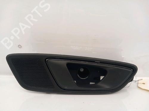 Used Rear right interior door handle SEAT LEON ST (5F8) 1.6 TDI (105 hp) 30433421