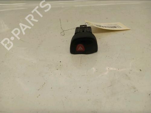 Used Warning switch RENAULT SCÉNIC I MPV (JA0/1_, FA0_) 1.9 dCi (JA05, JA1F) (102 hp) 31750138