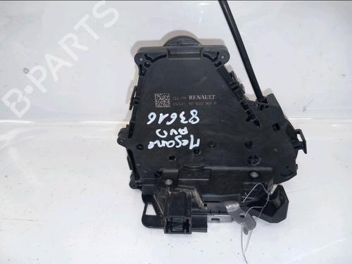 hjre-fortil-las-renault-megane-e-tech-suv-2021-31867936 main image