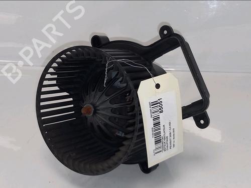 Used Heater blower motor Heater blower motor PEUGEOT 3008 I MPV (0U_) 2.0 HDi 150 / BlueHDi 150 (150 hp) 35719455 35719455