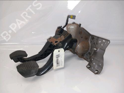 Used Clutch pedal Clutch pedal CITROËN C3 I (FC_, FN_) 1.4 HDi (68 hp) 34206664 34206664