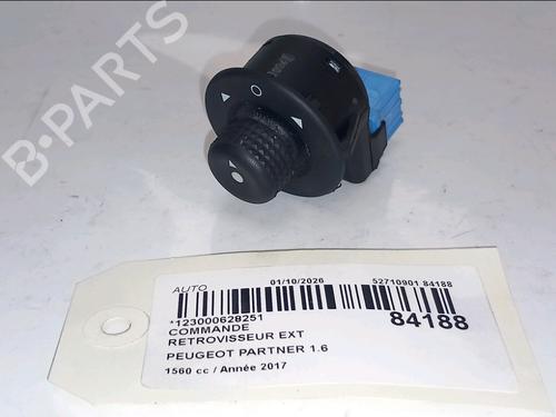 Spejlkontakt Spejlkontakt PEUGEOT PARTNER Box Body/MPV 1.6 BlueHDi 100 (100 hp) 39899425 39899425
