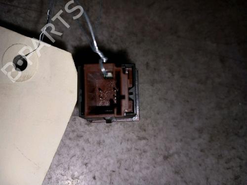 Warning switch PEUGEOT 206+ (2L_, 2M_) 1.4 HDi eco 70 | BP30424282I22 - Image 2