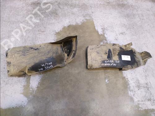 Hjulbue PEUGEOT 206+ (2L_, 2M_) 1.1 (60 hp) 32401945