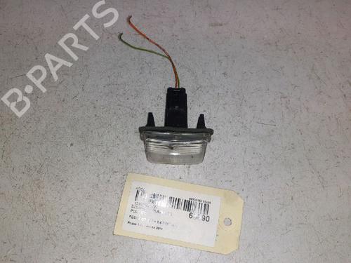 Used Licence plate light PEUGEOT 206+ (2L_, 2M_) 1.4 HDi eco 70 (68 hp) 33160046