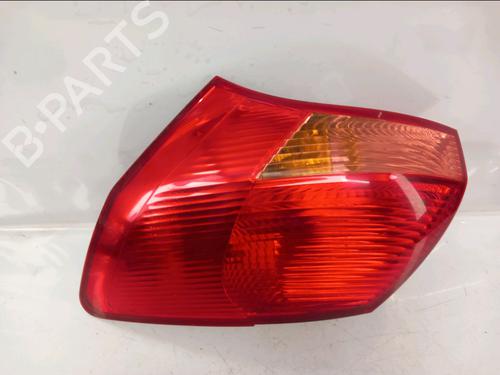 Used Right taillight Right taillight 32226267 32226267