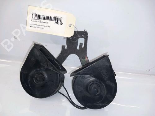 Used Horn RENAULT MEGANE III Hatchback (BZ0/1_, B3_) 1.6 dCi (BZ00, BZ12, BZ13) (130 hp) 30418349