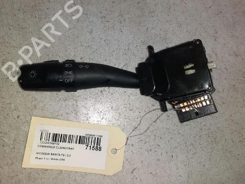 Used Steering column stalk HYUNDAI SANTA FÉ I (SM) 2.0 CRDi (113 hp) 30413847