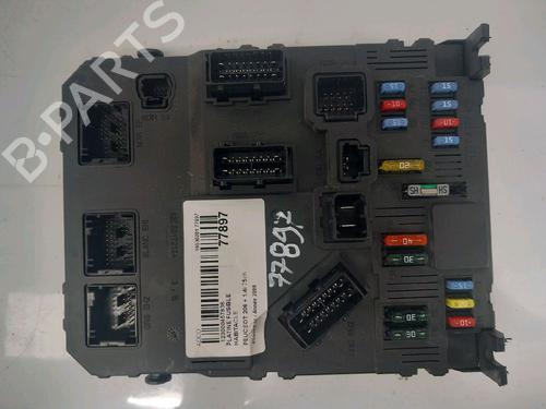 Used Fuse box PEUGEOT 206+ (2L_, 2M_) 1.4 i (2LKFWA, 2MKFWA) (75 hp) 30421922