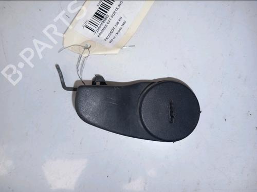 front-right-exterior-door-handle-peugeot-106-i-1a-1c-1991-1992-1993-1994-1995-1996-32102072 main image