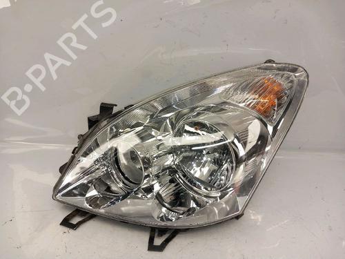 Used Left headlight TOYOTA COROLLA Verso (ZER_, ZZE12_, R1_) 2.2 D-4D (AUR10_, AUR10R) (136 hp) 30426463