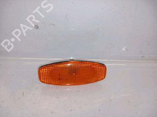 Used Left side indicator HYUNDAI SANTA FÉ I (SM) 2.0 CRDi 4x4 (125 hp) 30434019