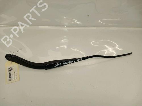 Used Front windshield wiper arm Front windshield wiper arm 30418406 30418406