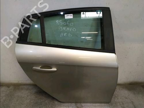 Used Right rear door Right rear door 32460648 32460648