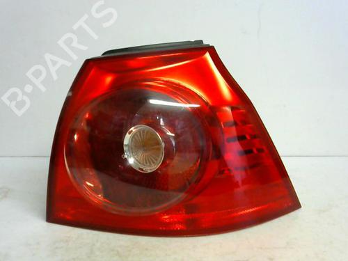 Used Right taillight VW GOLF V (1K1) 1.9 TDI (90 hp) 30424520
