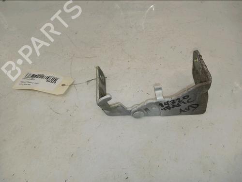 Used Hinge/Door check strap RENAULT TRAFIC II Van (FL) 1.9 dCi 80 (FL0B) (82 hp) 32975643