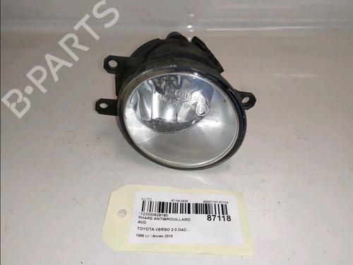 Used Right front fog light Right front fog light TOYOTA VERSO (_R2_) 2.0 D-4D (AUR20_, AUR20R) (126 hp) 39942328 39942328