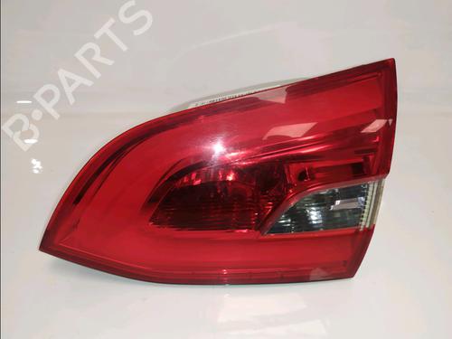 Used Right tailgate light Right tailgate light PEUGEOT 308 SW II (LC_, LJ_, LR_, LX_, L4_) 1.6 BlueHDi 120 (120 hp) 33534293 33534293