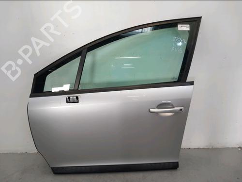 Used Left front door Left front door 39233004 39233004