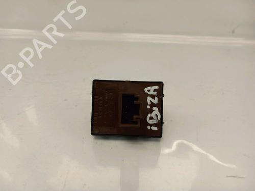 Left front window switch SEAT IBIZA IV (6J5, 6P1) 1.6 TDI | BP30427774I27