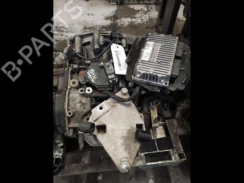 Used Gearbox RENAULT LAGUNA I (B56_, 556_) 2.0 (109 hp) 30433228