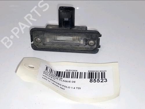 Nummerpladelys Nummerpladelys VW POLO IV (9N_, 9A_) 1.4 TDI (80 hp) 33814725 33814725