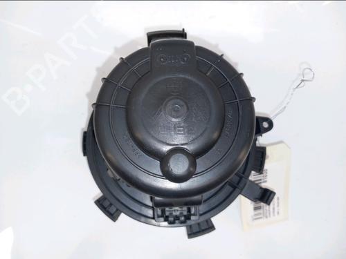 Heater blower motor CITROËN C5 III (RD_) 1.6 HDi 110 (RD9HZC) | BP30420905M62