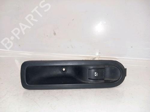 Used Right rear window switch RENAULT SCÉNIC II (JM0/1_) 1.5 dCi (JM02, JM13) (101 hp) 30414351