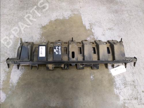 Kofangerbeslag PEUGEOT 3008 I MPV (0U_) 1.6 HDi (109 hp) 33111704