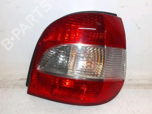 Feu arrière droit RENAULT SCÉNIC I MPV (JA0/1_, FA0_) 1.9 dCi RX4 (102 hp) 30424410