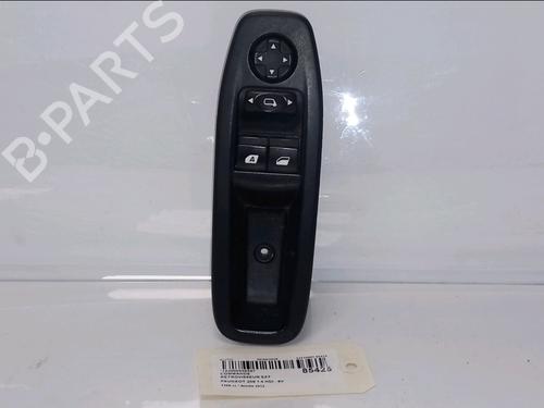 Mando retrovisor Mando retrovisor PEUGEOT 208 I (CA_, CC_) 1.4 HDi (68 hp) 34231653 34231653