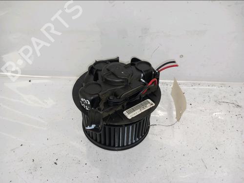 Used Heater blower motor Heater blower motor RENAULT CLIO III (BR0/1, CR0/1) 1.5 dCi (C/BR0G, C/BR1G) (68 hp) 31058186 31058186