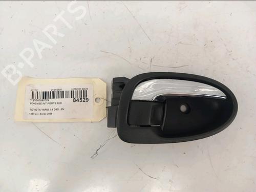 Used Front right interior door handle Front right interior door handle 32310721 32310721