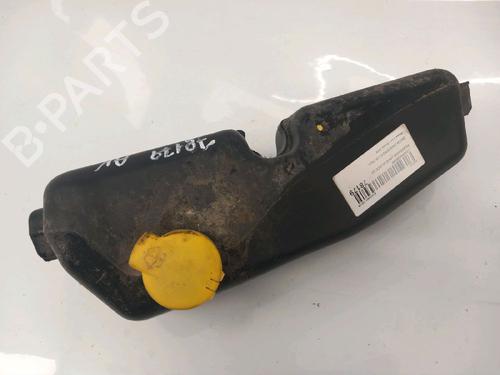 Ruitensproeierreservoir DACIA SANDERO II 1.0 SCe 75 (B8JC, B8JD, B8NC) (73 hp) 30421894