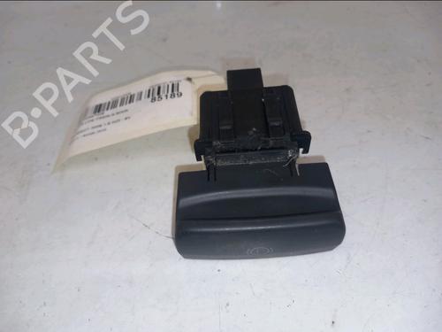 Used Switch PEUGEOT 3008 I MPV (0U_) 1.6 HDi (112 hp) 32975590