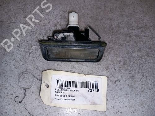 Used Licence plate light FIAT SCUDO Van (270_, 272_) 2.0 D Multijet (120 hp) 30432072