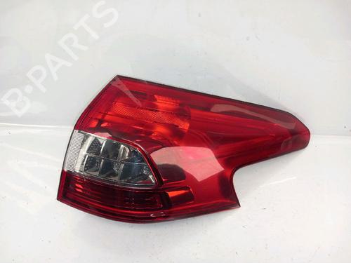 right-taillight-citroen-c5-iii-break-rw_-2008-2009-2010-2011-2012-2013-2014-2015-2016-2017-30420477 main image