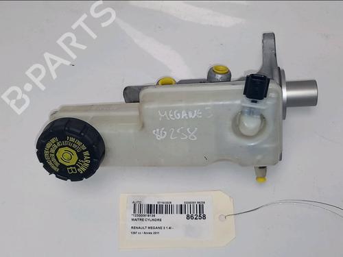 Used Brake master cylinder Brake master cylinder RENAULT MEGANE III Hatchback (BZ0/1_, B3_) 1.4 TCe (BZ0F, BZ1V) (131 hp) 39736992 39736992