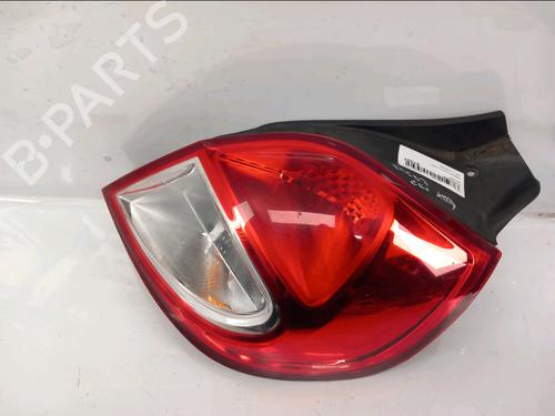 right-taillight-renault-clio-iii-br01-cr01-2005-2006-2007-2008-2009-2010-2011-2012-2013-2014-31798769 main image
