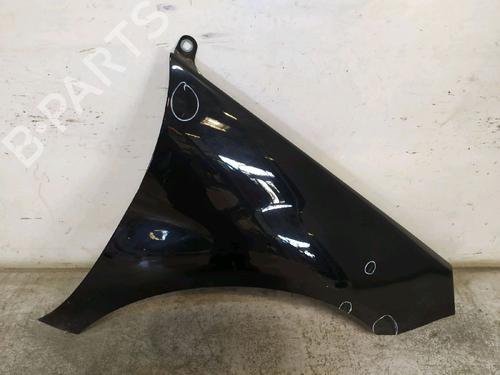 Used Right front fenders MERCEDES-BENZ B-CLASS Sports Tourer (W245) B 180 CDI (245.207) (109 hp) 30427202